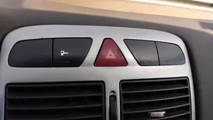 PEUGEOT 307 (S1)(04.2001) foto 5
