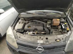 OPEL ASTRA H BERLINA foto 5