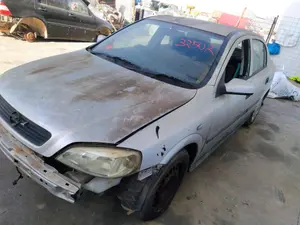 OPEL ASTRA G BERLINA foto 2