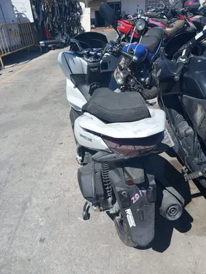 HONDA PCX 125 foto 3