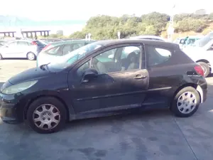 PEUGEOT 207 foto 3