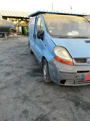 RENAULT TRAFIC II COMBI foto 4