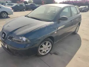 SEAT IBIZA (6L1) foto 3