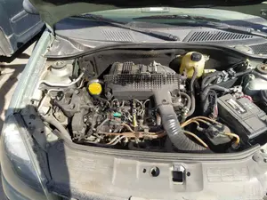 RENAULT CLIO II FASE II (B/CB0) foto 3