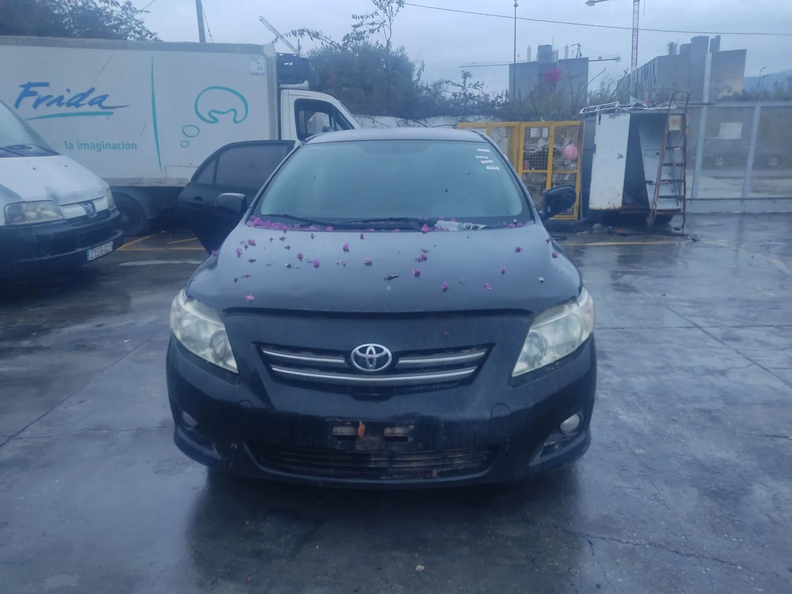 TOYOTA COROLLA (E15)