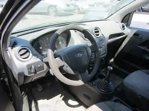 FORD FIESTA (CBK) foto 5
