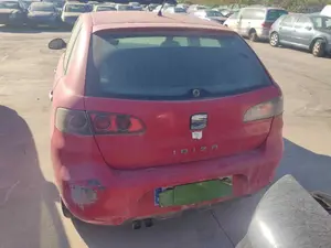 SEAT IBIZA (6L1) foto 6