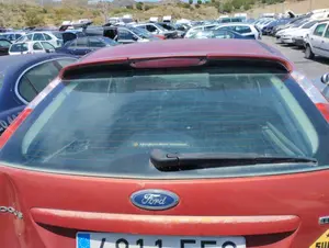 FORD FOCUS BERLINA (CAP) foto 7