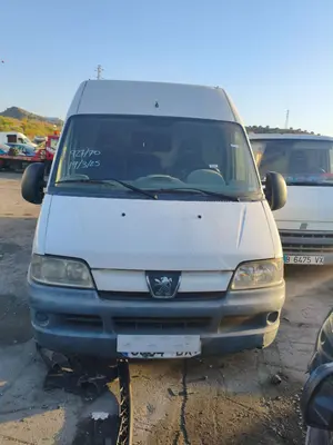 PEUGEOT BOXER (330/350) FURGÓN GRAN VOLUMEN BAT.3700MM foto 1