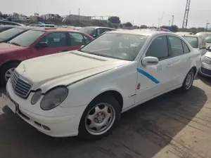 MERCEDES-BENZ CLASE E (BM 211) BERLINA foto 7
