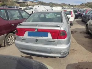 SEAT CORDOBA BERLINA (6K2) foto 4