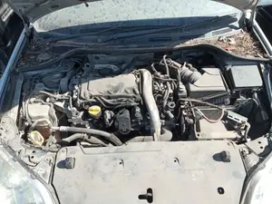 RENAULT LAGUNA III BERLINA foto 4