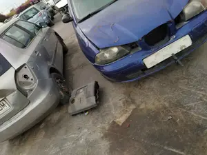 SEAT IBIZA (6L1) foto 6