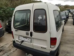 SEAT INCA (6K9) foto 3