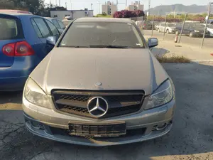 MERCEDES-BENZ CLASE C (BM 204) BERLINA foto 1