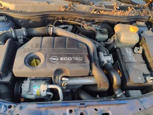 OPEL ASTRA H BERLINA foto 8