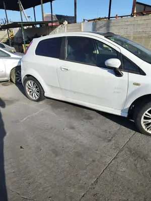 FIAT GRANDE PUNTO (199) foto 3