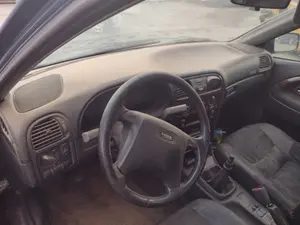 VOLVO S40 BERLINA foto 8