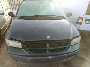 CHRYSLER VOYAGER GS foto 3