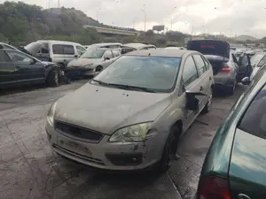 FORD FOCUS BERLINA (CAP) foto 2
