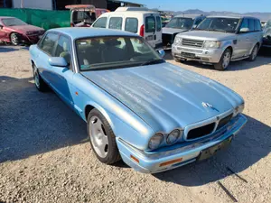 JAGUAR XJ foto 2
