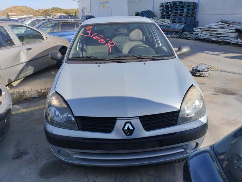 RENAULT CLIO II FASE II (B/CB0)