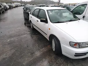 NISSAN ALMERA (N15) foto 2
