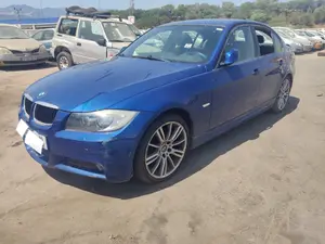 BMW SERIE 3 BERLINA (E90) foto 8