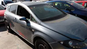 SEAT LEON (1P1) foto 8