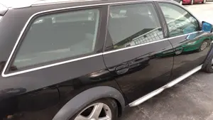 AUDI A6 AVANT (4B5) foto 30