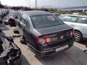 VOLKSWAGEN PASSAT BERLINA (3C2) foto 4