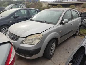 KIA RIO (JB) foto 5