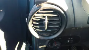 SEAT CORDOBA BERLINA (6L2) foto 3