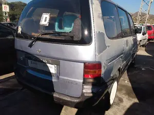 NISSAN SERENA (C23M) foto 5