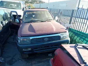 TOYOTA  foto 3
