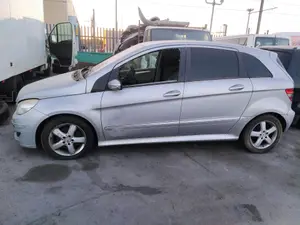 MERCEDES-BENZ CLASE B (BM 245) foto 5