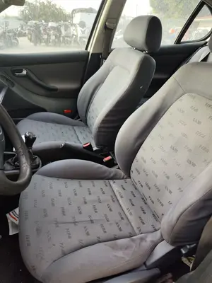 SEAT LEON (1M1) foto 8