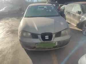 SEAT IBIZA (6L1) foto 1