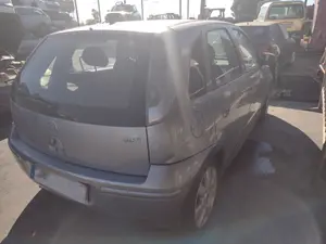 OPEL CORSA C foto 2