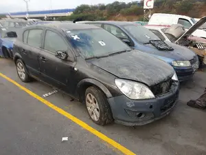 OPEL ASTRA H BERLINA foto 7