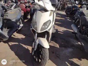 APRILIA  foto 1