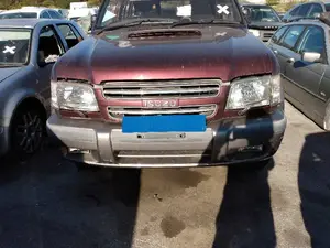 ISUZU TROOPER foto 1