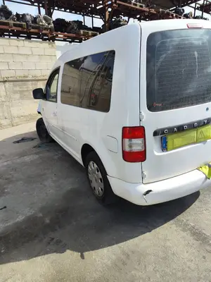 VOLKSWAGEN CADDY (2K)(02.2004) foto 3