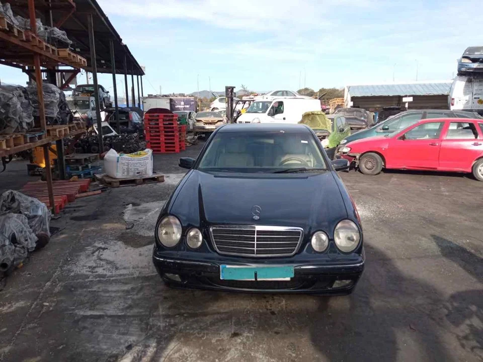 MERCEDES-BENZ CLASE E (BM 210) FAMILIAR