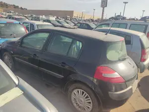 RENAULT MEGANE II BERLINA 5P foto 5