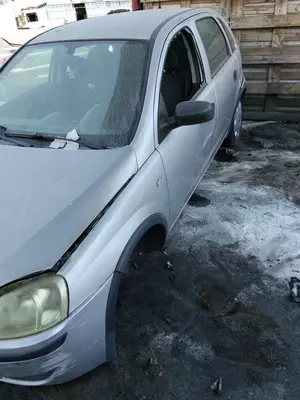 OPEL CORSA C foto 7