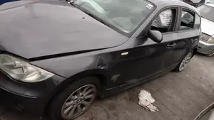 BMW SERIE 1 BERLINA (E81/E87) foto 7