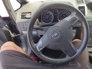 OPEL ZAFIRA B foto 11