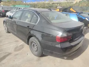 BMW SERIE 3 BERLINA (E90) foto 7