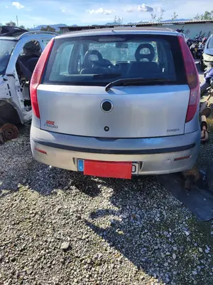 FIAT II PUNTO (188) BERLINA foto 4